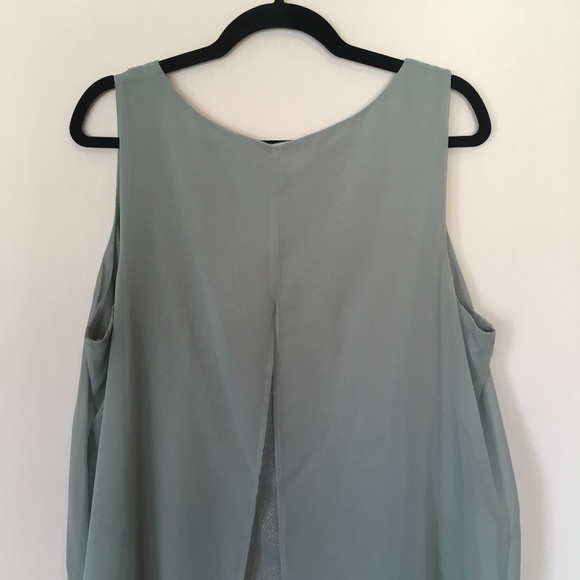 Simply Vera Vera Wang Layered V-Neck Top Size L - Picture 5 of 7